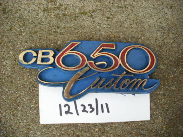Honda CB650C  650 Custom Sidecover Badge