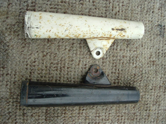 Honda Super 90 CL90 Fork Ears White Black sku 1226