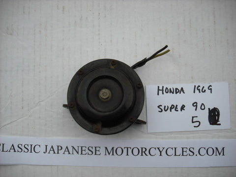 Honda Super 90, S90  Horn with bracket 1212