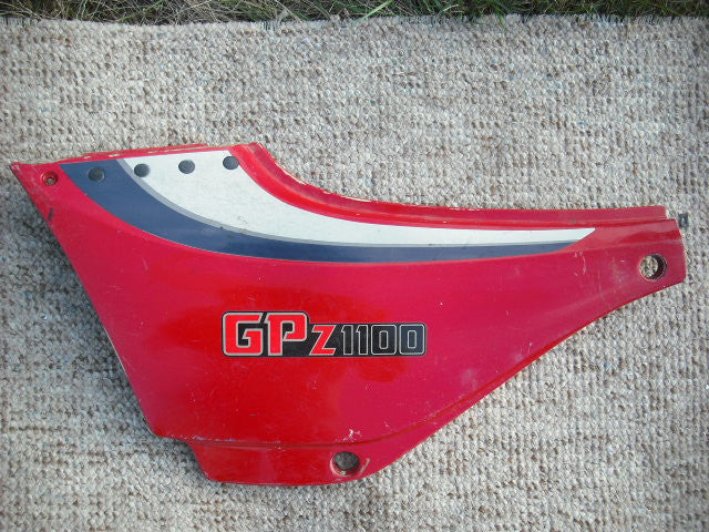 Sold ebay 4/6/2021Kawasaki GPZ1100 1983-1985 left red sidecover 3245