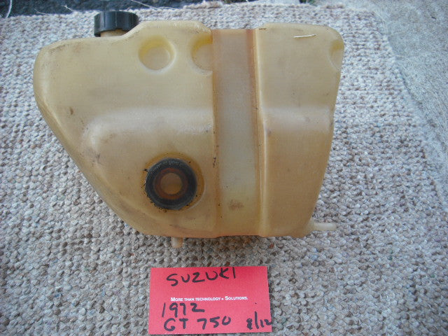Suzuki 1972 GT750 Oil injection tank 3298
