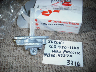 Suzuki GS Petcock NOS OEM New 4433-47270 sku 3316
