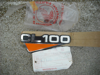 Honda CL100 1972 NOS left badge 87125-108-760