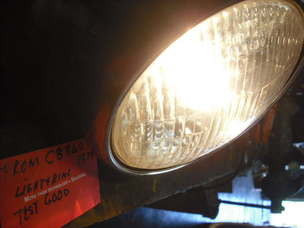 Honda CB360 CL360 Headlight with Chrome Ring Tested Good  3416