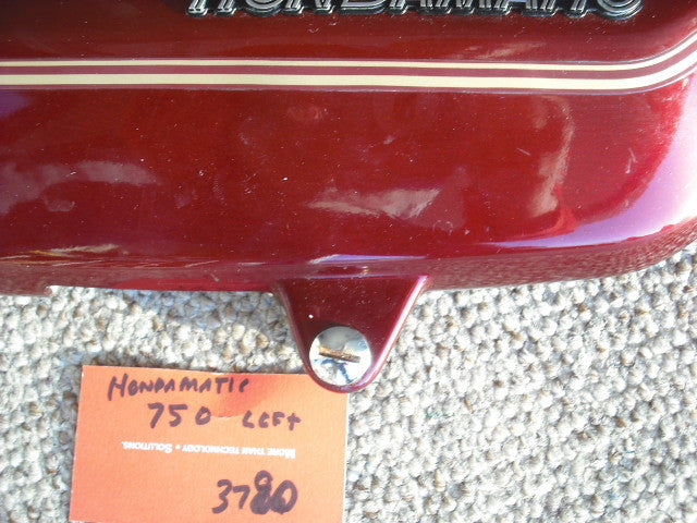 Honda CB750A Hondamatic sidecover Left Red sku 3870