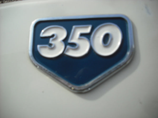 Sold Honda CB350 CL350 Right White Sidecover with emblem