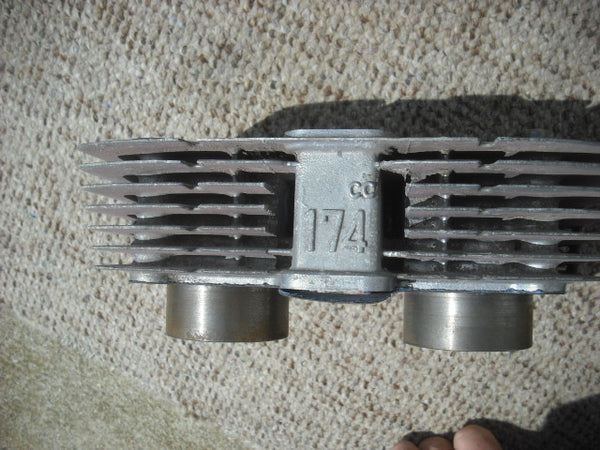 Honda CB175 CL175 Cylinder and Pistons 3877