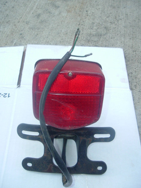 ホンダ純正　旧車　テールライト　XL125 CM125 SL250 Honda XL125 Tail Light Complete – ClassicJapaneseMotorcycles