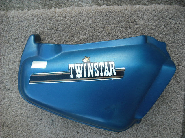 Honda CM185T 1978 Twinstar rt blue sidecover 83540-479-0000