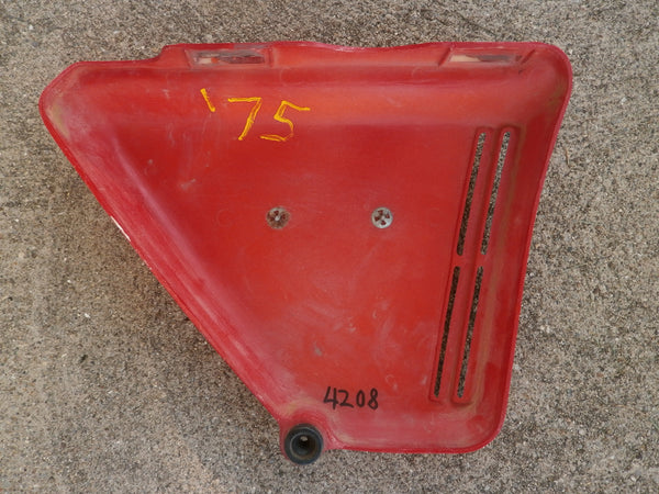 Sold Honda CB360T Left Red Sidecover 4208