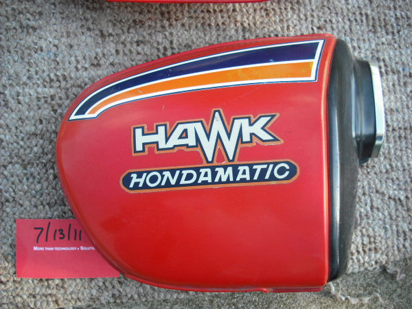Honda CB400A 78 Hawk Hondamatic Orange Sidecover Pair 83700-413-0000  83600-419-0000