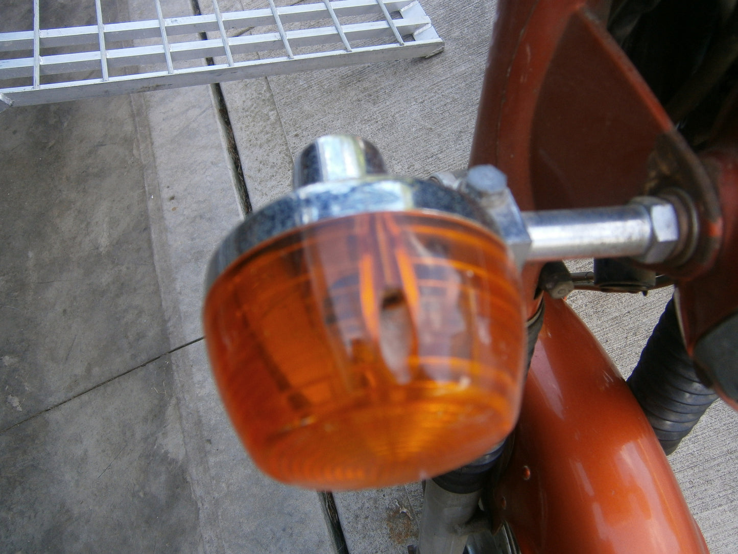 CAnnot find 2/13/21Honda CL175 1971 Front Turn Signal Pair 4420