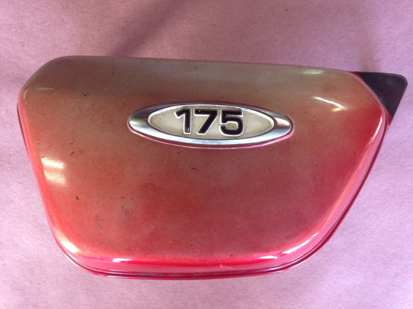 Honda CB175 1970-1971 left red sidcover with white badge 4403