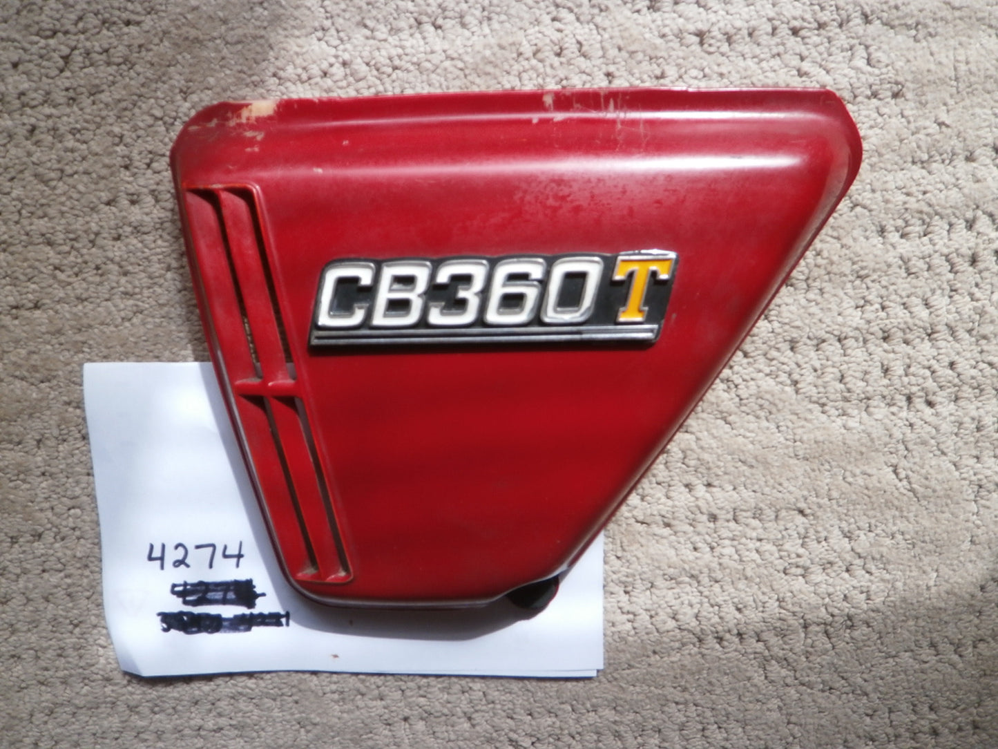 Honda CB360T Left Red Sidecover with badge 4274