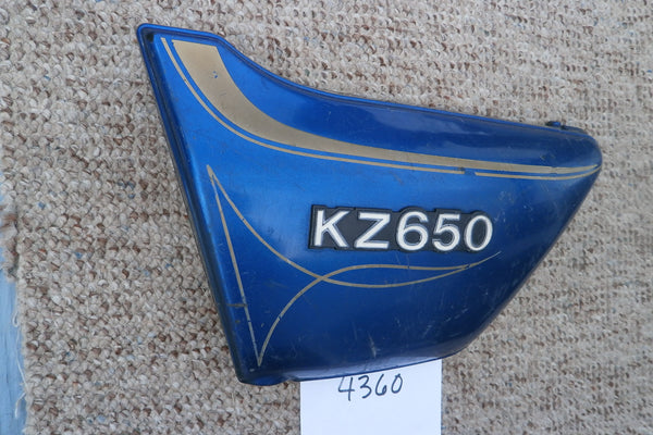 Sold Ebay 6/1/21Kawasaki KZ650 Blue left sidecover with badge 4360