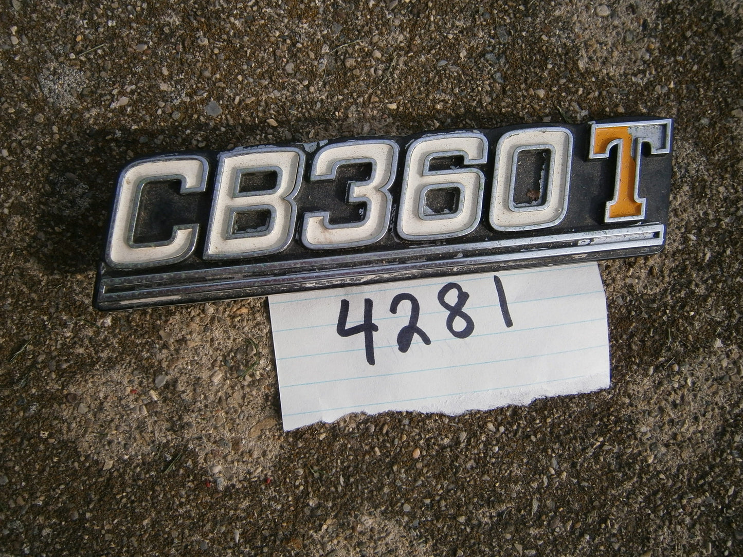 Honda CB360T Sidecover Badge 4281