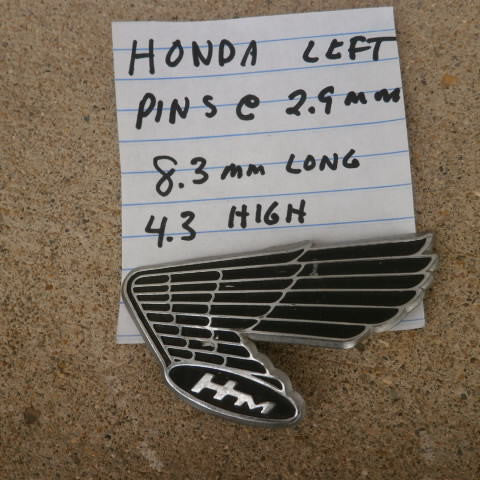 Honda left gas tank wing 4184